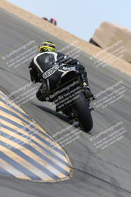 media/Mar-13-2022-SoCal Trackdays (Sun) [[112cf61d7e]]/Turn 10 Backside (105pm)/